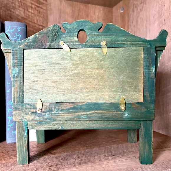 Park bench picture frame in green π - Picture 2 of 6